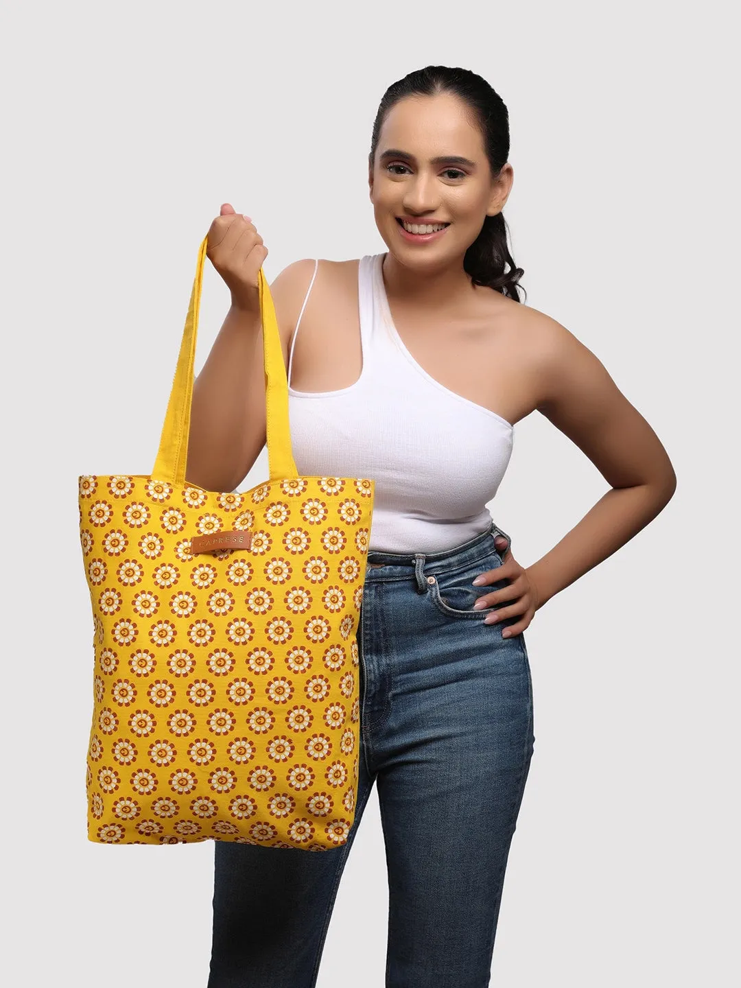 Caprese Vida Tote Medium Yellow